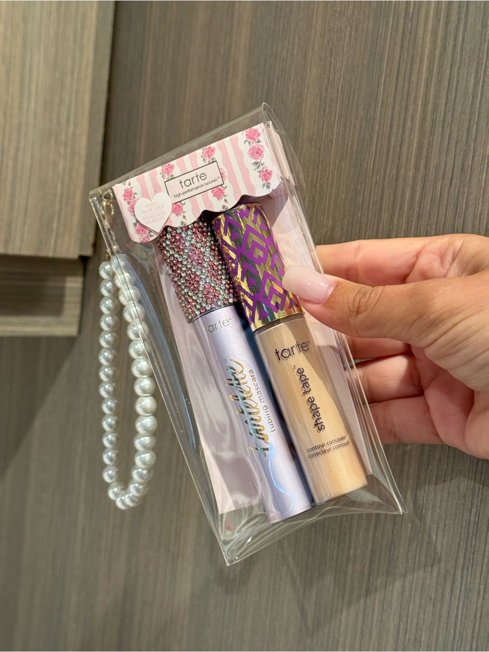 Tarte holiday gift set limited edition Dual-Use Mascara & Shape Tape Concealer